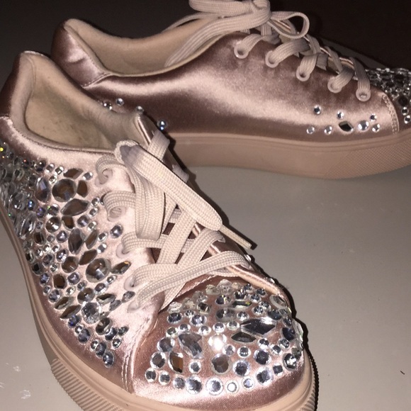 ALDO Zellina rhinestone embellished sneakers - Picture 6 of 7